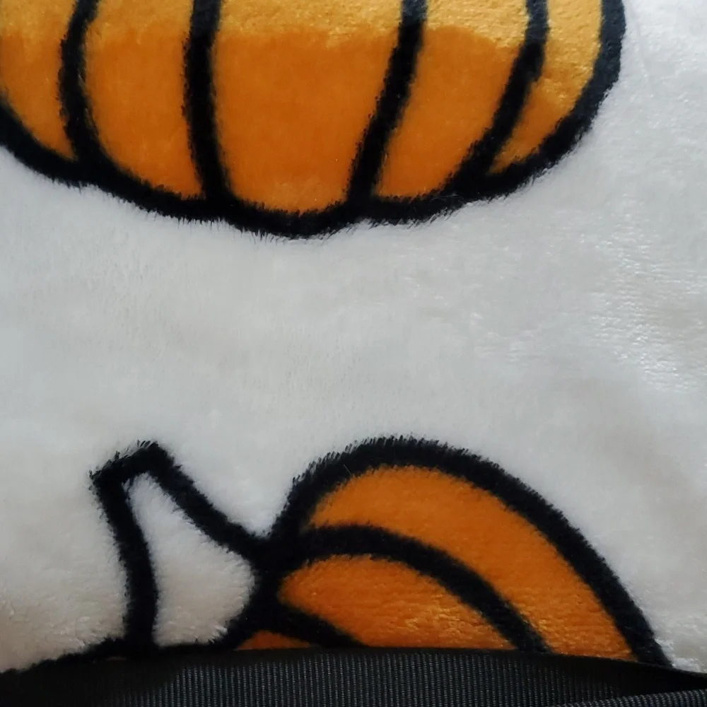 🆕️ SANRIO HELLO KITTY HALLOWEEN SOFT PLUSH BLANKET (FULL/QUEEN)